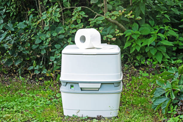 Best Porta potty rental near me  in Redway, CA